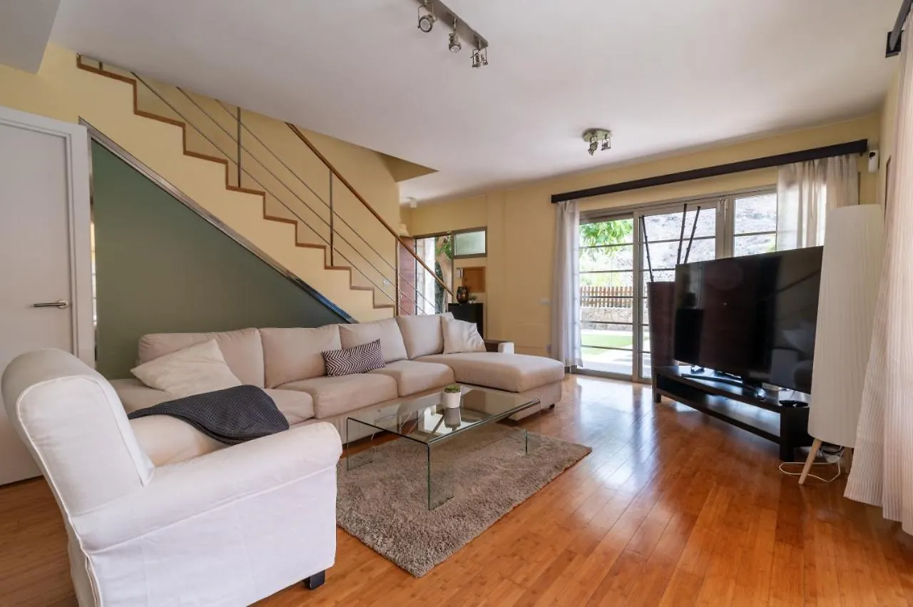Serenity Villa Tauro Mogan 0*,